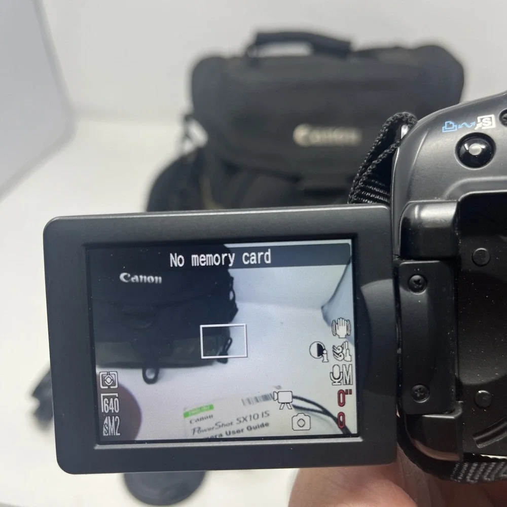 Canon PowerShot SX10 IS 10.0MP Digital Camera With Bag -Black Tested